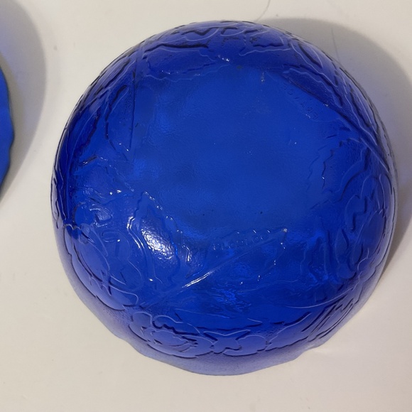 VTG GLCOLOC ARCOROC FRANCE Cobalt Blue Floral Small Glass Bowls Set of 2 - Picture 8 of 9